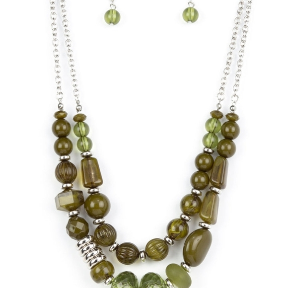 Pina Colada Paradise Green Necklace & Earrings - Picture 3 of 8